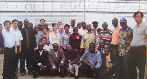 非洲十一國農業(yè)官員及農業(yè)專家來我公司參觀指導